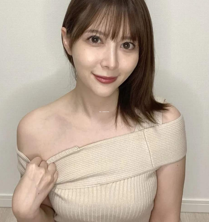 亚洲精品国产 精华液,亚洲精品国产精华液,肌肤呵护的天然选择